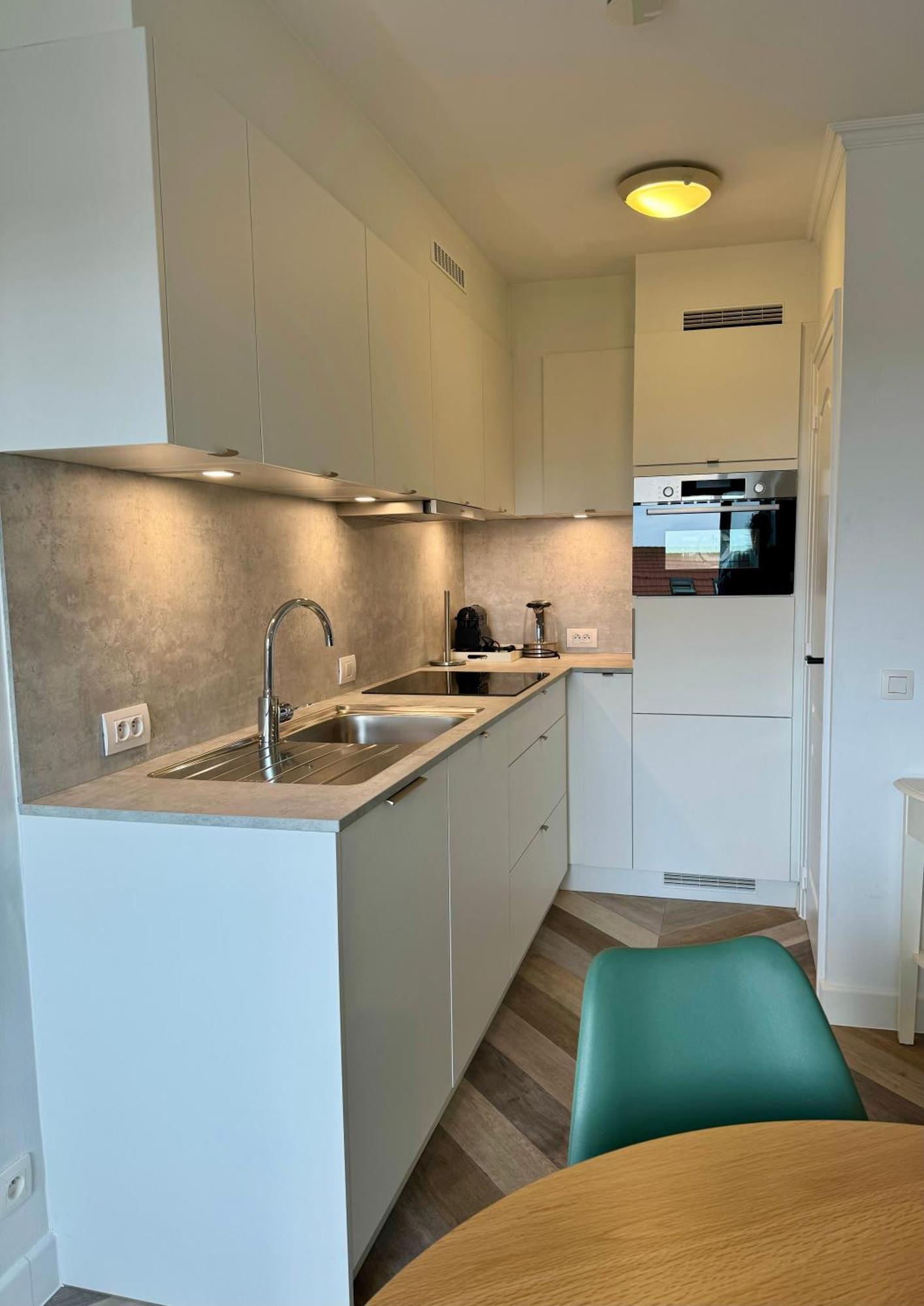 Cozy Panorama Flat By The Beach Knokke-Heist Exteriör bild